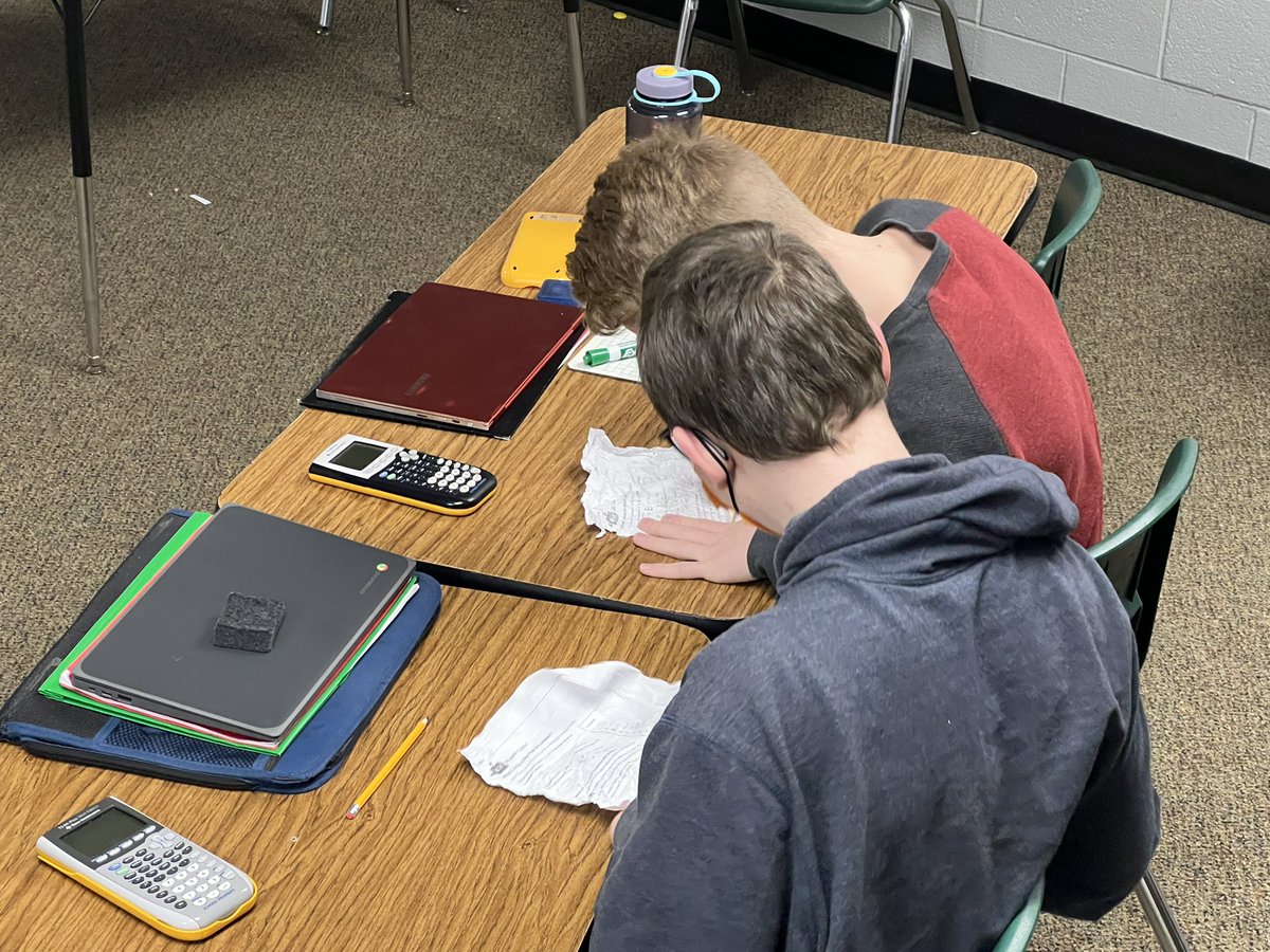 EllisBenjaminP's tweet image. On a day we have an early release because of winter weather, we may as well throw “snow” balls for math review. #OCSRocks