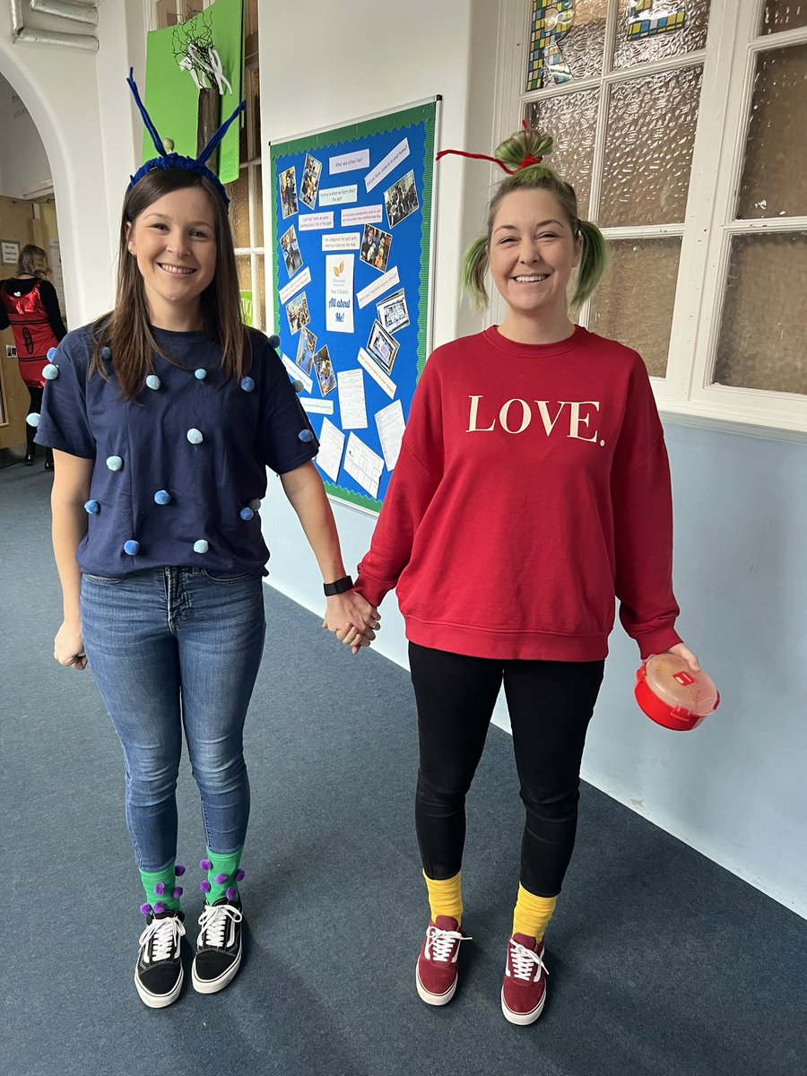 Whyteleafe_sch's tweet photo. Of course the staff enjoyed the dress up too! 🤭 https://t.co/PyQTte98dZ