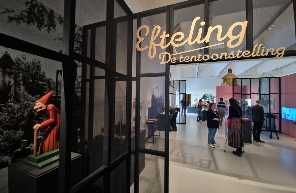 CarlovS's tweet photo. Wát een gave #Efteling tentoonstelling in het #NoordbrabantsMuseum en wat fijn dat ik met #DeVijfZintuigen bij de perspreview mocht zijn! Deze expositie móet je gaan zien! Geopend van 4 maart t/m 21 mei. @NoordbrabantsM https://t.co/I4eLeOCg49