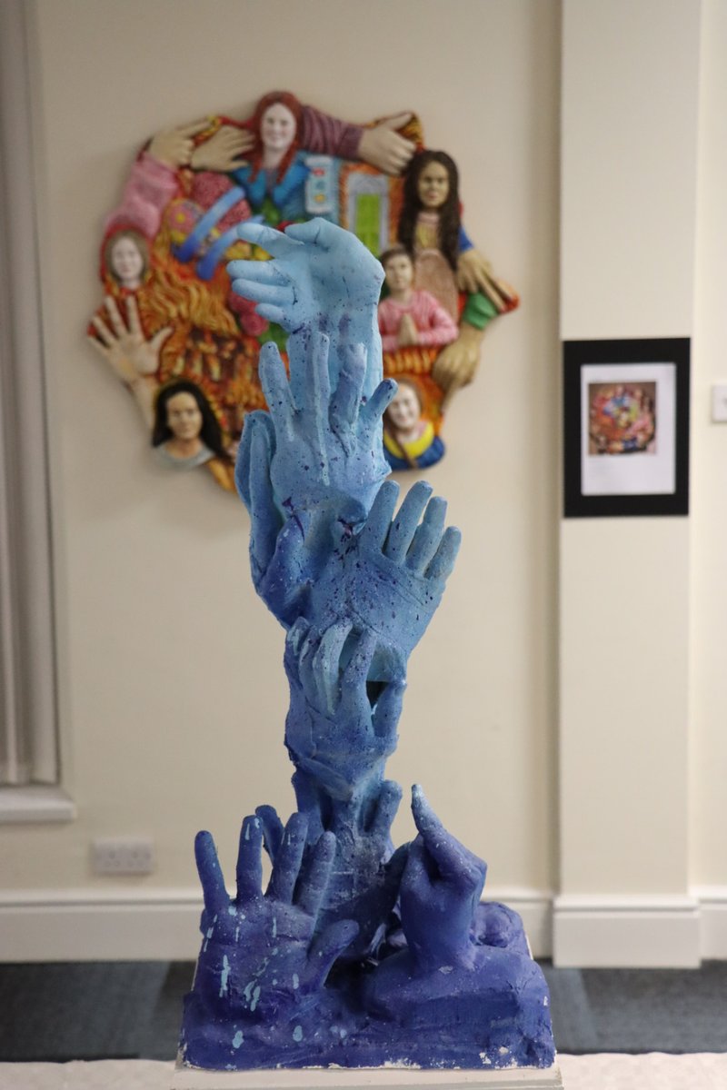 CityofDublinETB's tweet photo. What a fantastic evening hosted by City of Dublin Youth Services to celebrate #ETBDay. 

Young people from across Dublin City attended and took part in a Pop Up Art Exhibition. 

Art, Live Music, and Crepes – What more could you want!

@CDYSB1 @ETBIreland https://t.co/4lHs6uKYzT
