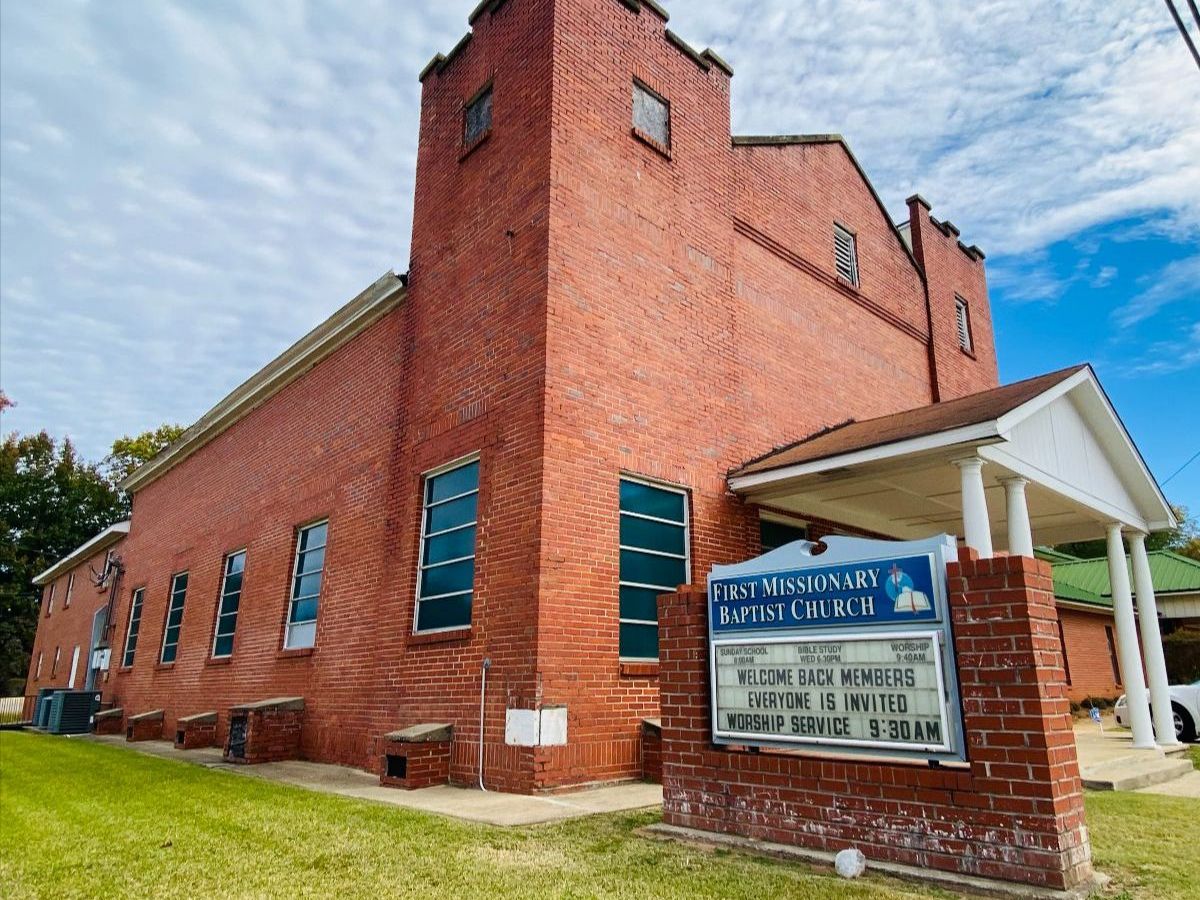 Register now for the Annual Meeting! Friday afternoon tours include First Missionary Baptist Church, Mount Sinai Rosenwald School, Old Prattvillage, Pratt Family Cemetery, Prattaugan Museum &amp; Archives, St. Mark's Episcopal Church, and Wilderness Park.  - mailchi.mp/bf07b1c58277/p…