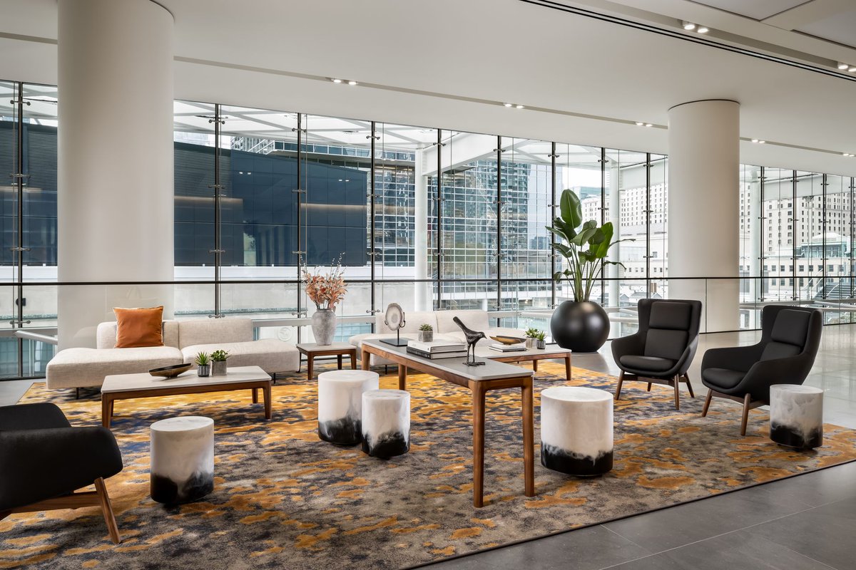 cmi_design's tweet image. In 2022, we welcomed the #installation of a project with @gensler_toronto. 4 large #rug #designs are gracing a spacious lounge accessible to tenants of the #CIBC Square 2-tower #development in Toronto’s financial district. Read our #blog here: creativemattersinc.com/blog/four-refi…

#toronto