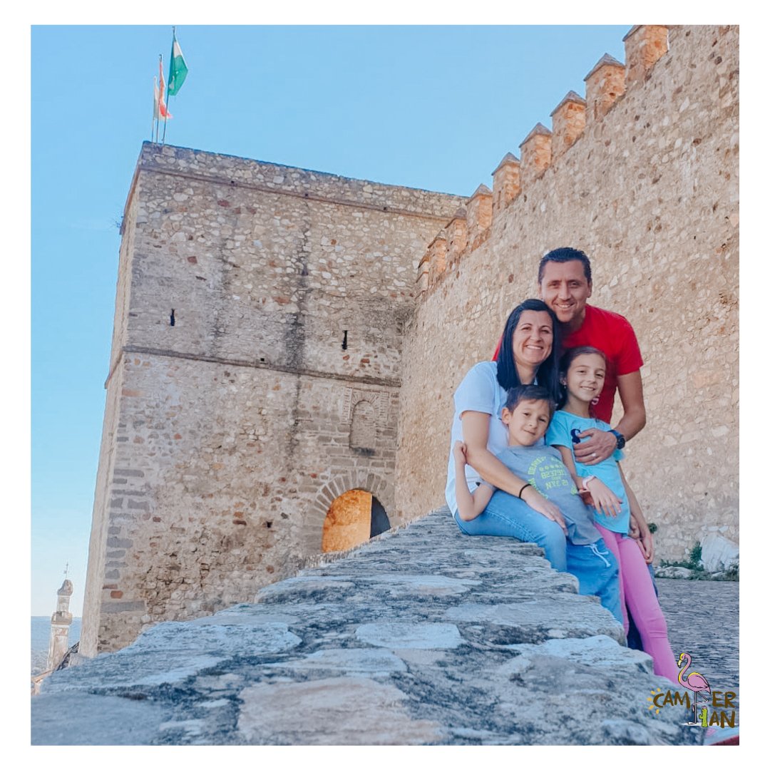 CamperPian's tweet image. Somos una familia viajera y furgonetera; hacemos rutas sobre todo por Huelva y provincia.Y te dejamos todo por escrito en el Blog. ¿Quieres inspiración para tu escapada a Huelva? Todos los artículos aquí:👉camperpian.com
#Huelvaenautocaravana #huelvaturismo #blogdeviajes