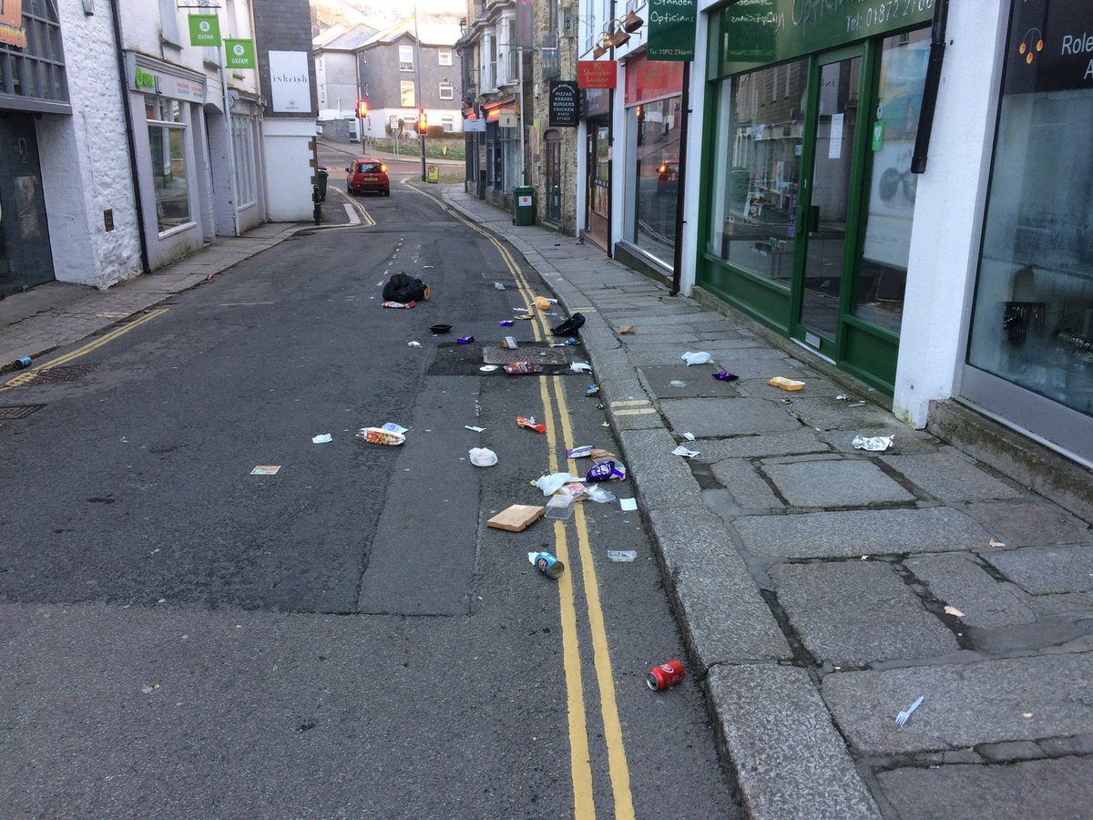 I trust <a href="/CornwallCouncil/">@cornwallcouncil</a> intend giving every household twice the recycling bags &amp; boxes after planning to introduce fortnightly black bag collections &amp; “ u-turning “ on weekly recycling collections? Or will this lead to even more fly tipping  &amp; filthy streets? It’s bad already!