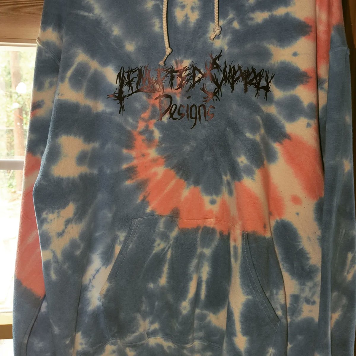 ltdsupplydes's tweet photo. A good pal and one of my biggest supporters wanted a rad hoodie with the LSD logo in metal band font. So here is the final product! I don't know how I didn't think of this myself!
https://t.co/fZOss3Mywi
#tiedye #metalhead #limitedsupply #NoRevolutionWithoutArt https://t.co/T6OSG2k60T