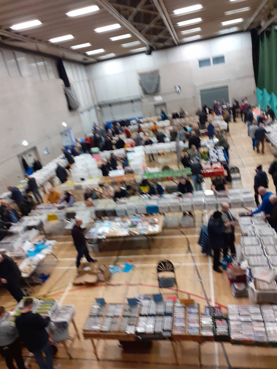 Doncaster Big Record Fair Sun 5th March: The Dome, Bawtry Rd, Lakeside DN47PD. 9am-3pm £1 in. @VisitDoncaster @DoncasterDome @doncaster3106 @SineFM @TX1_Radio @doncasterrovers @VinylDistrict @Louis_Tomlinson @Sheridansmith1 @DonnyFreePress