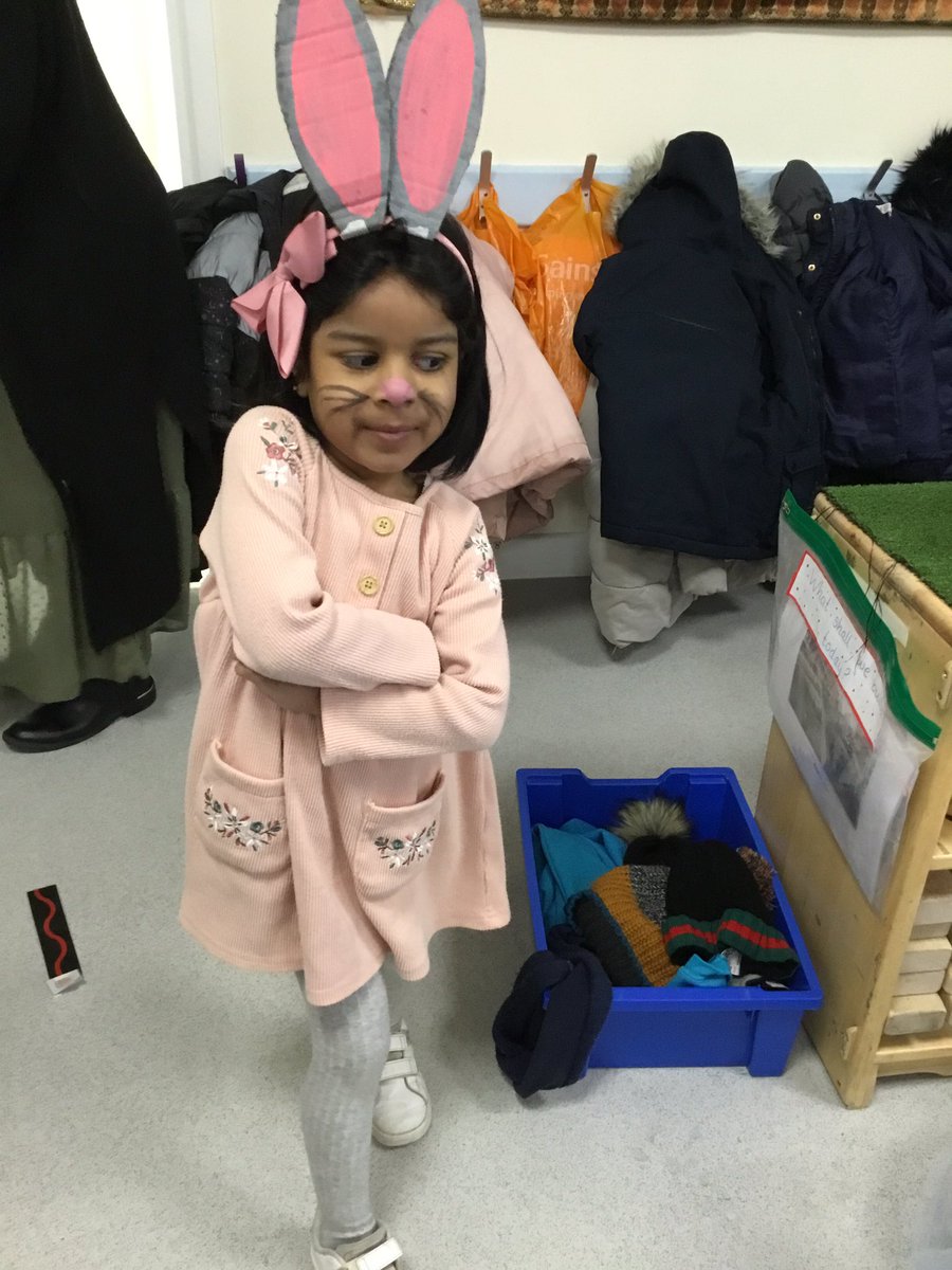 BJ_Reception's tweet photo. Happy World Book Day! Some wonderful home made costumes in Red Class. https://t.co/Et7x20tF1p