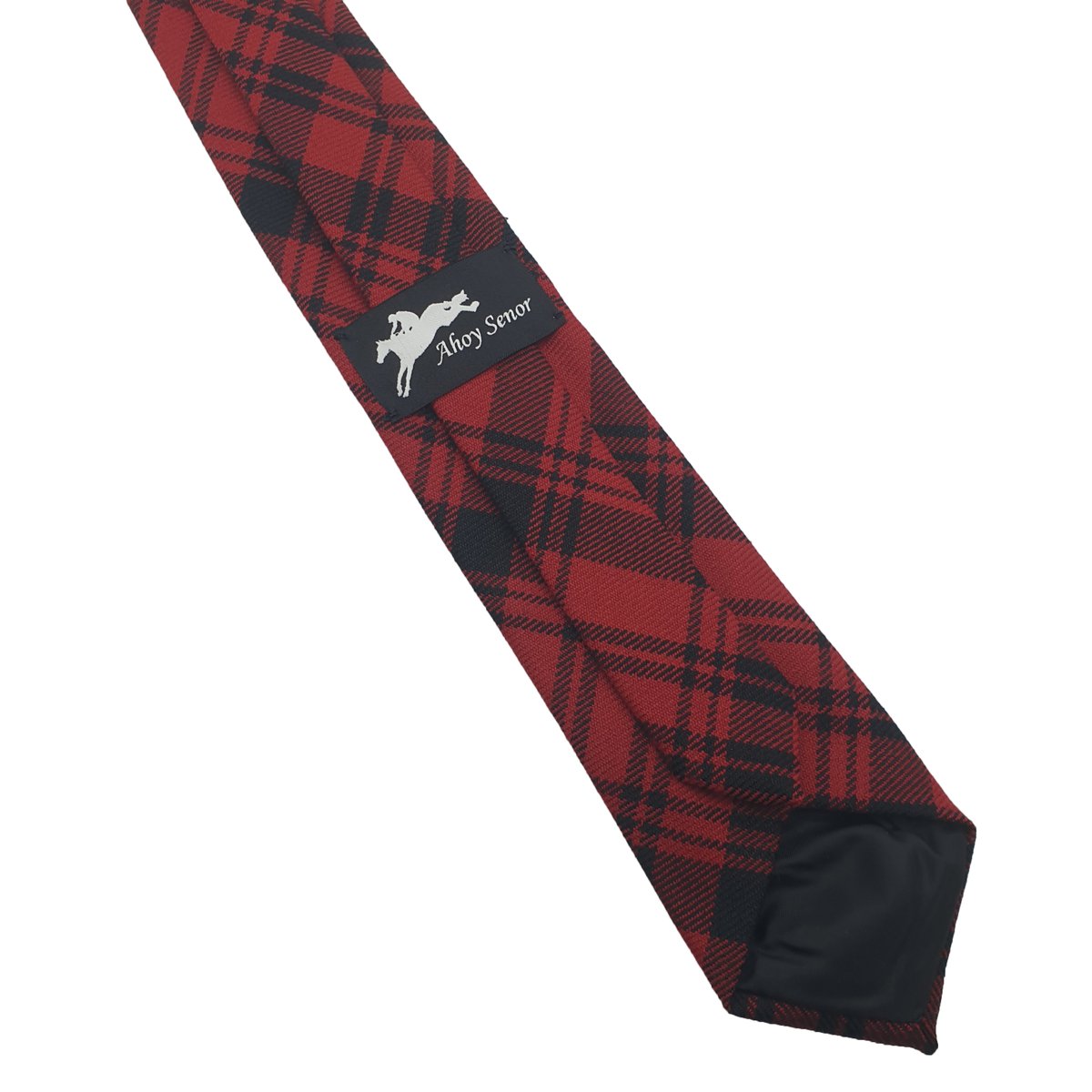 The first Ahoy Senor tartan products were let loose today....and all in aid of <a href="/Racingwelfare/">Racing Welfare</a> 

So good luck to #ahoysenor in the Gold Cup <a href="/CheltenhamRaces/">CheltenhamRacecourse</a> later this month 🐎