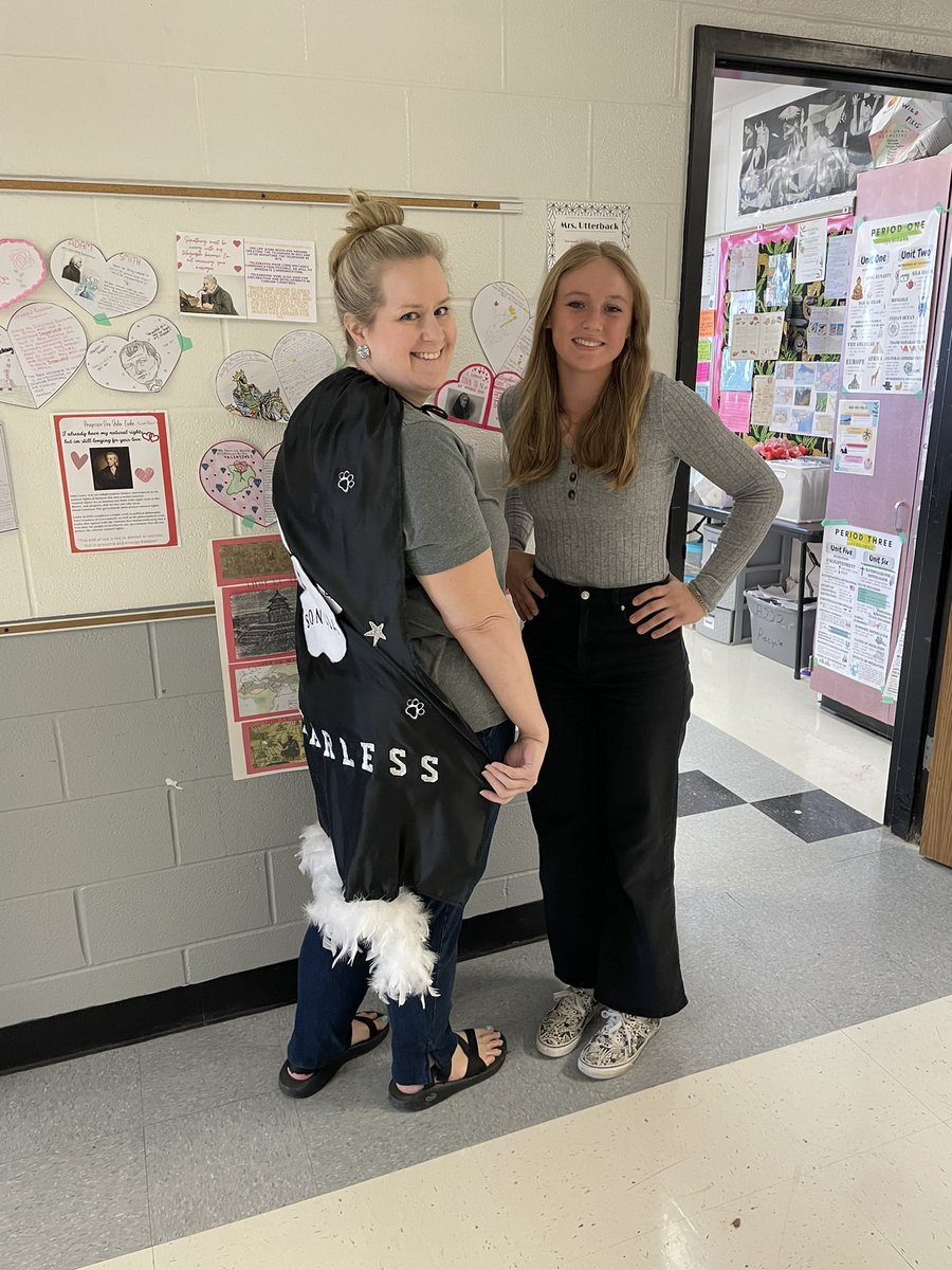 happy gameday! today my cape goes out to one of my favorites ms.bartell! so appreciative to have her as a teacher 🫶<a href="/ClarkSoftball/">Clark Softball</a> <a href="/CoachHalli/">Becca Halliburton</a> <a href="/clarkcoachkelly/">Coach Kelly</a>