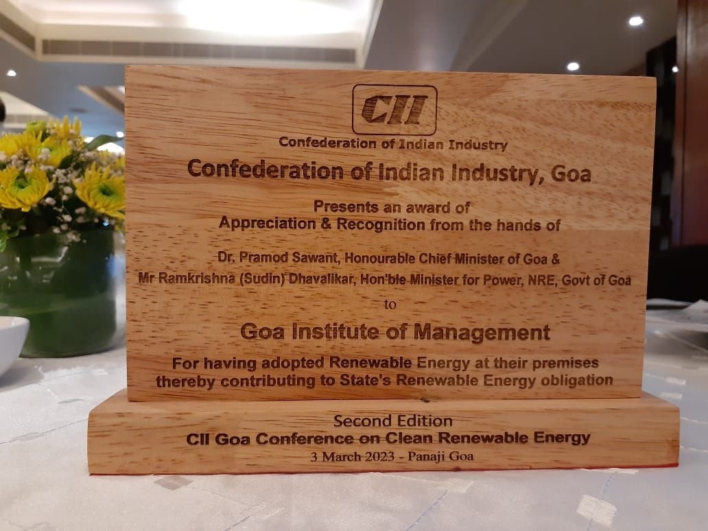cssagim's tweet photo. We are happy to share that @GIM_Sanquelim 
awarded at the Sustainability Award Ceremony at @FollowCII Goa Conference on Clean Renewable Energy by Honourable CM Shri @DrPramodPSawant  adopting renewable energy on campus.
Prof @AmarnaniDr receiving the award on behalf of #GIM #SDG https://t.co/tzLH0vGF0p