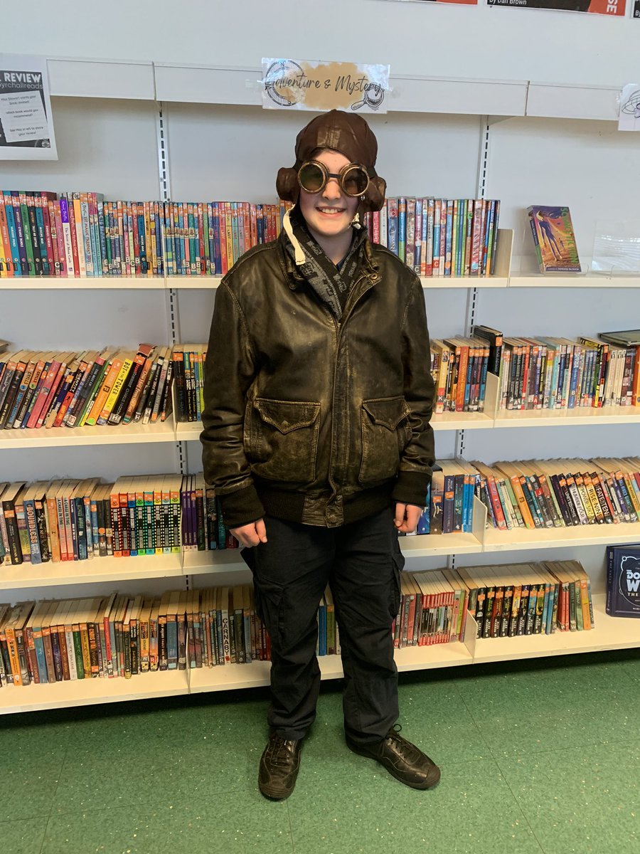 Byrchall Library tweet media