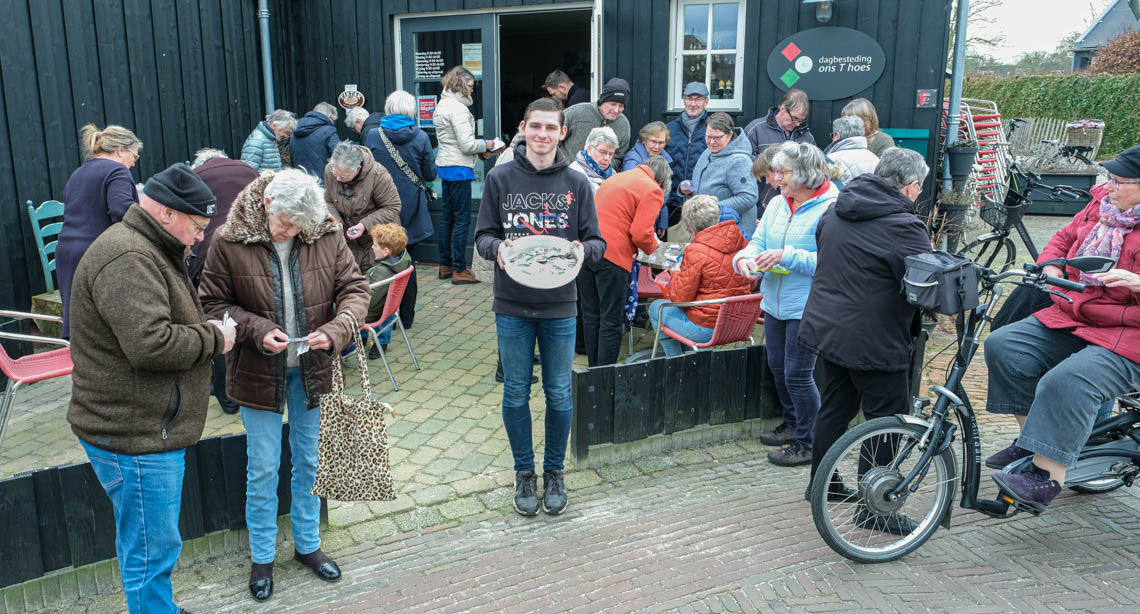 Ruilbeurs bij dagbesteding 'ons T hoes', groot succes ditispeize.nl/2023/03/heb-ji…