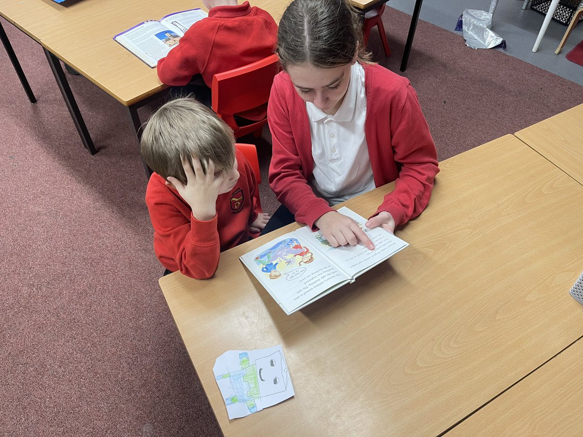 MissOrrP2's tweet photo. Primary 1 and 2 have been reading with a buddy again! Thank you for helping us to read our favourite stories! 📚📕 @DeansPrimary @Deans_Reading https://t.co/jRWqdSrSO3