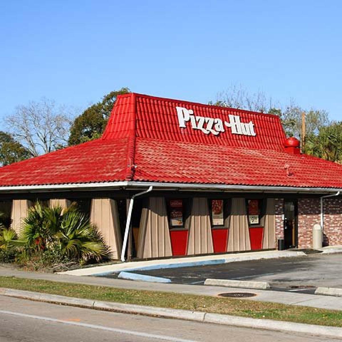 joshcarlosjosh's tweet photo. Why did human beings stop building things like this? https://t.co/cgcDwgmJnF