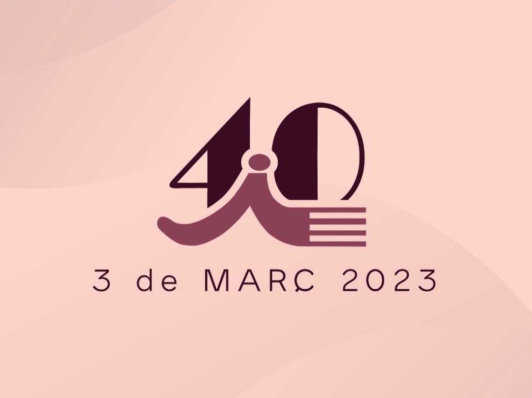 Avui, 3 de març de 2023, amb orgull i molta emoció celebrem els 40 anys de la recuperació de la independència de Salt. 

El record d'una fita que fou resultat de la lluita democràtica d'un poble per la recuperació de la seva identitat.

#ViuSalt #40anysSalt 
@ViladeSalt