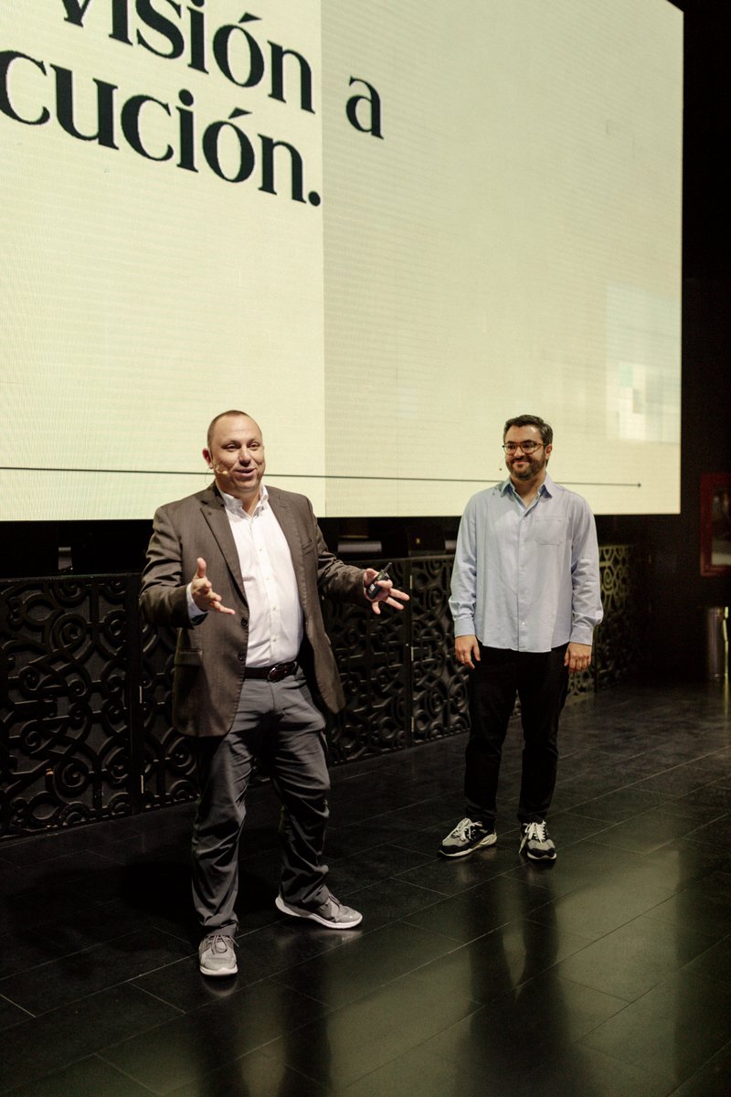 InnovaPrint's tweet photo. Se llevó a cabo nuestro Kick Off Comercial 2023, en donde se presentaron las diferentes estrategias comerciales.
Estamos comprometidos en construir un futuro próspero e incluyente, habilitado por la tecnología.
¡Sigamos trabajando juntos para lograrlo!

#SimplementeInnovador https://t.co/aNJPP42Wsp