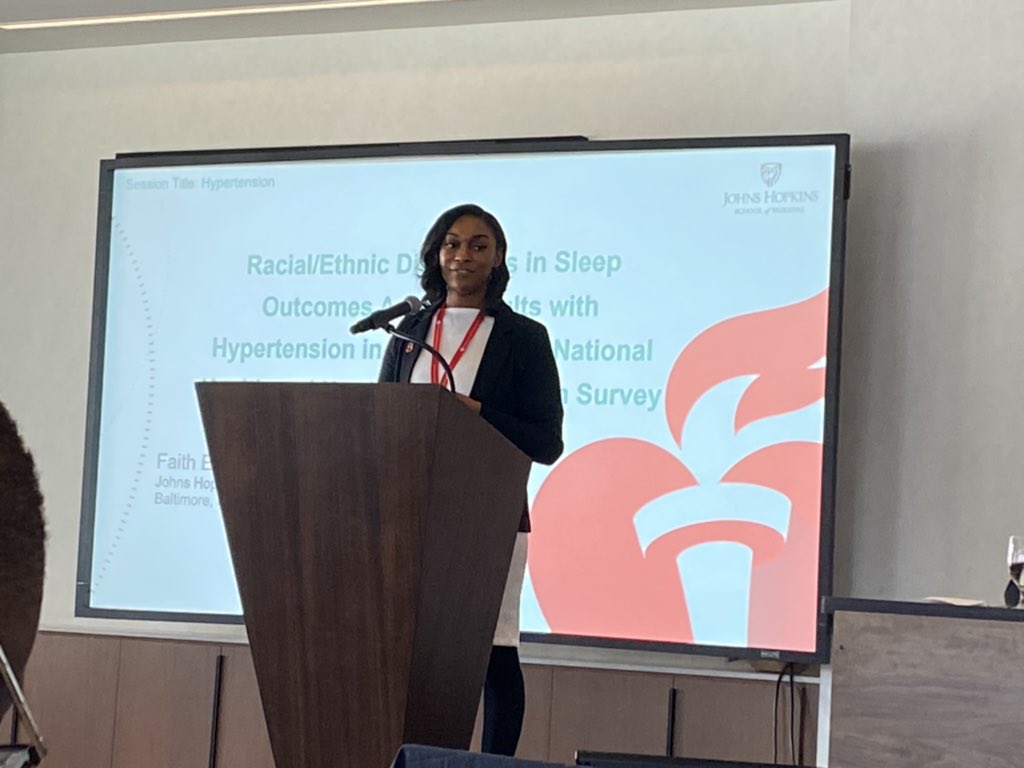 Faith @fmetlock did a fabulous job presenting racial/ethnic disparities in sleep outcomes among adults with hypertension using the NHANES dataset @JHUNursing #EPILifestyle23 @AHAScience