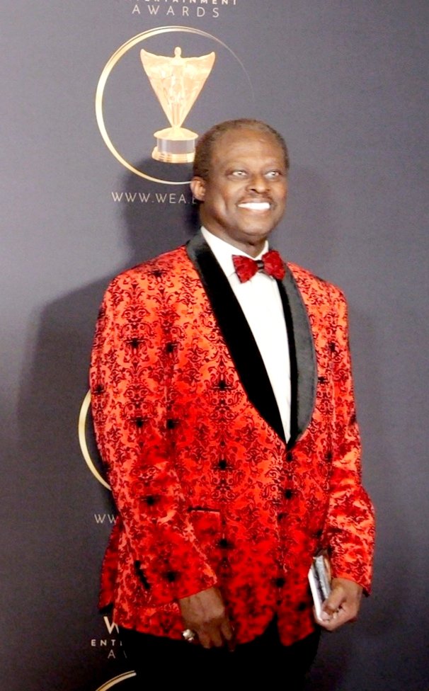 monty_guy's tweet photo. @monty_guy On the World Entertainment Awards red carpet during 8th THE SOIREE Gala in Hollywood. https://t.co/3mmm8UNSQp