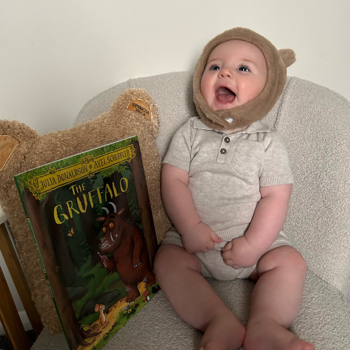 ‘Doesn’t he know? There’s no such thing as a Gruffalo..’ 🪵🍂🌳 

the cutest Gruffalo you ever did see x

#WorldBookDay2023 ✨