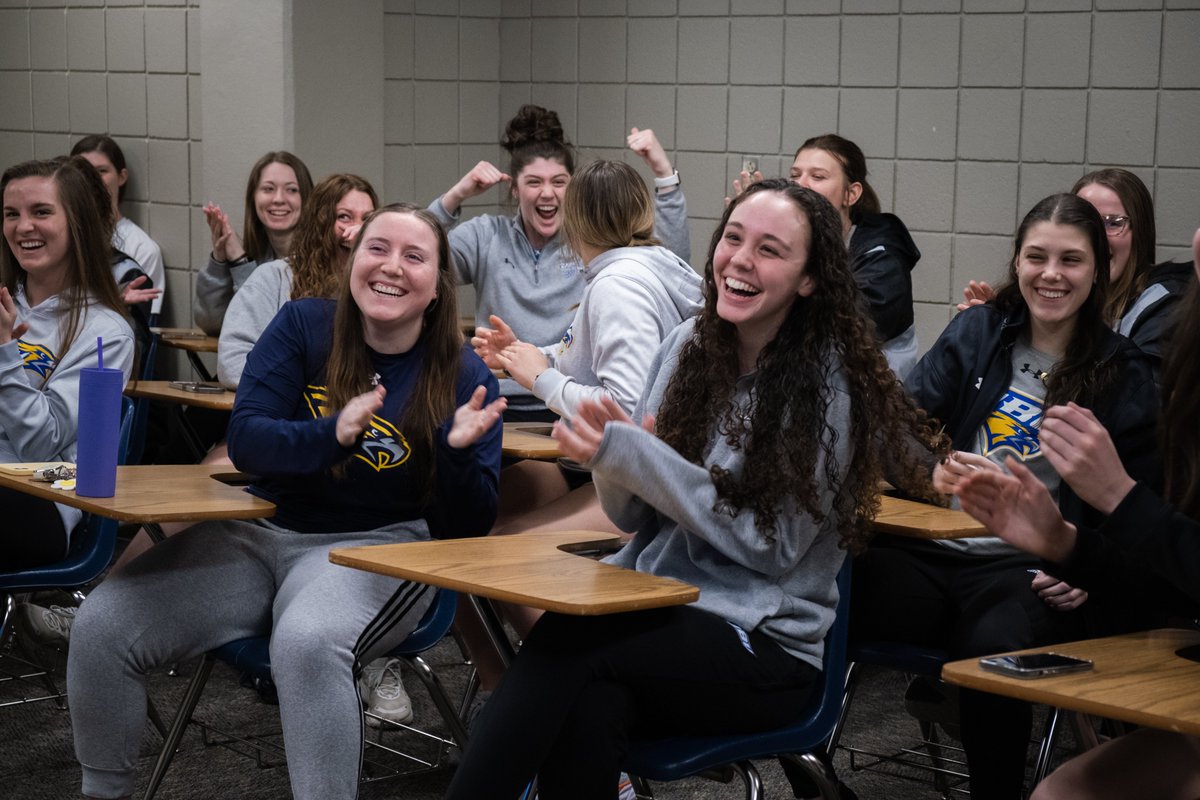 🗣️THEY'RE IN!

Congratulations to JBU women's basketball, who have earned an at-large bid to the NAIA Women's Basketball National Championships. They will play their first round game in New Orleans, LA, against Loyola University New Orleans on Tuesday, March 7 at 7:30 p.m.