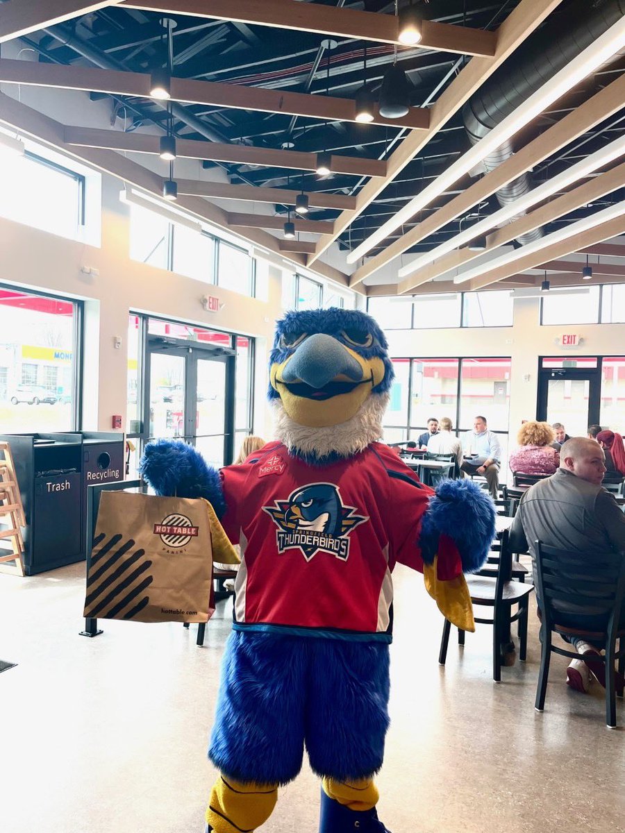 Retweet this tweet for a chance to win a $50 gift card to Hot Table and 4 tickets for tonight’s Springfield Thunderbirds game!
 <a href="/ThunderbirdsAHL/">Springfield Thunderbirds</a> <a href="/WolfPackAHL/">Wolf Pack is Two Words</a>