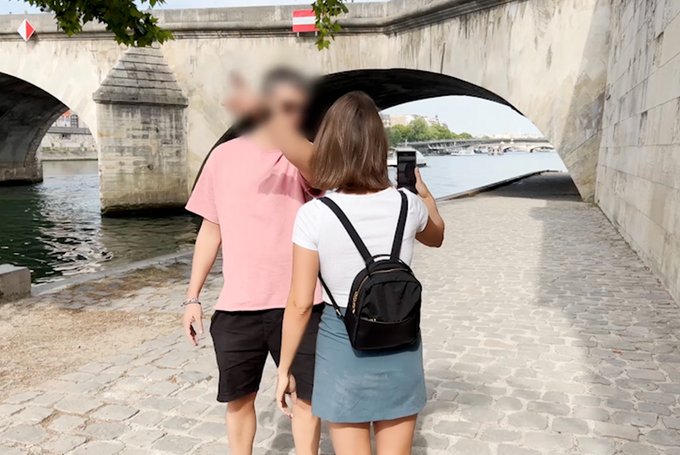 Une vid&eacute;o de folie arrive ce soir sur mon site! je me prom&egrave;ne dans Paris &agrave; la recherche d'un mec pour