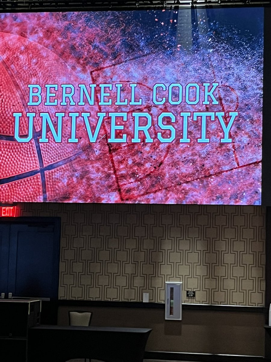 The #LASAFAP Conference has been dubbed the @BernellCook University after an incredibly thoughtful and learner-centered leader. The conference was outstanding! @GleaciaD, @LauraMGifford1 & I learned a lot and had the opportunity to visit with many outstanding educational leaders!