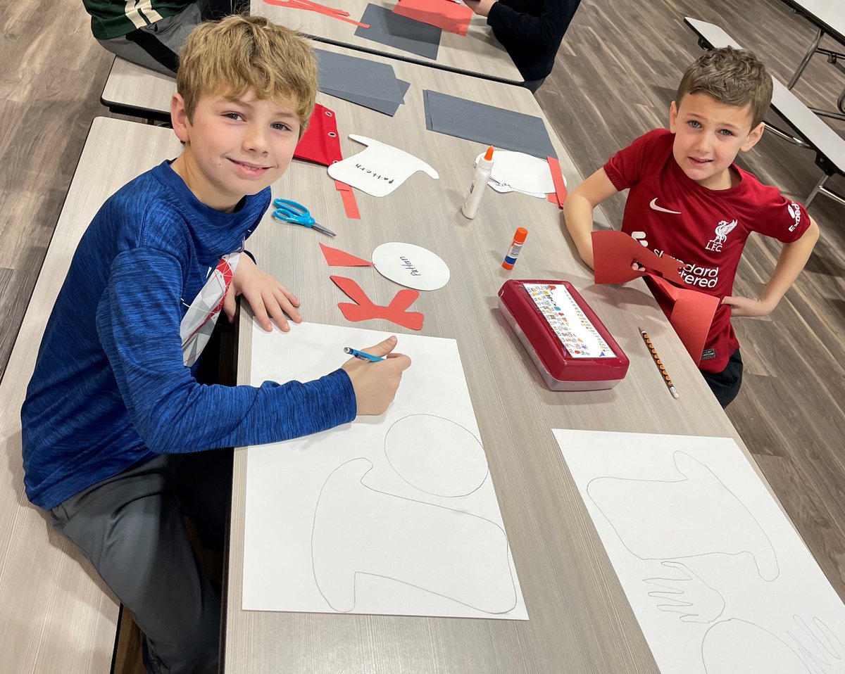 ElkhornPS_FR's tweet photo. Mr. Ehlers' fourth grade class and Mrs. Renken's first grade class working together to create Cat in the Hat characters to celebrate Read Across America! #FireRidgeFalcons #EPSAchieves https://t.co/5hybXUkWhn