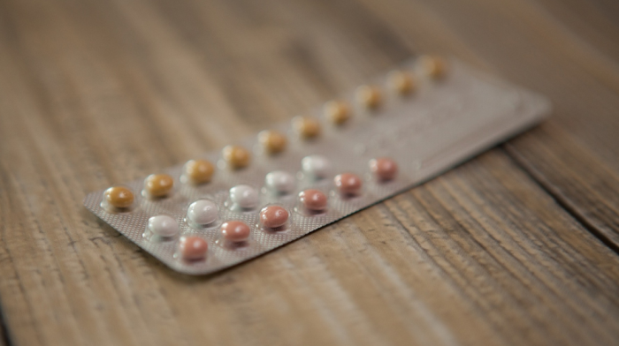 umnmedschool's tweet photo. It's time to put birth control myths to rest! Sarah Hutto, MD, debunks common beliefs with accurate, evidence-based information. Read more ➡️: https://t.co/ukRGDkesvV.
#BirthControl | #IUD | #HormonalBirthControl | @UMNobgynres https://t.co/yPREZiFyD5