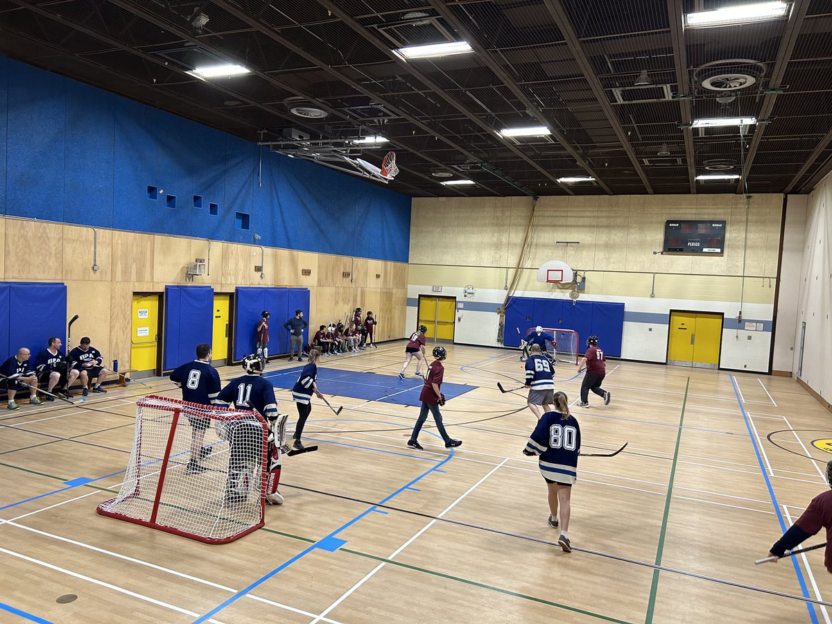 Belleville Police Service (@blvlpolice) on Twitter photo This week, a few of our members played a fun spirited game against the <a href="/SagonaskaLD/">SagonaskaSchool</a> senior ball hockey team. It was a hard fought battle and everyone had a great time. In the end, #Sagonaska was victorious!
Great job to both teams! This week, a few of our members played a fun spirited game against the <a href="/SagonaskaLD/">SagonaskaSchool</a> senior ball hockey team. It was a hard fought battle and everyone had a great time. In the end, #Sagonaska was victorious!
Great job to both teams!
