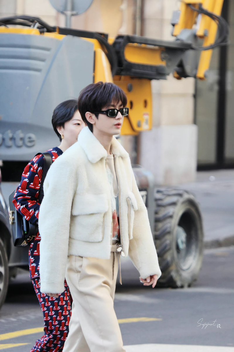 supportchengyi's tweet image. Continue

#ChengYi
#ChengYiLanvinFW23
#ParisFashionWeek