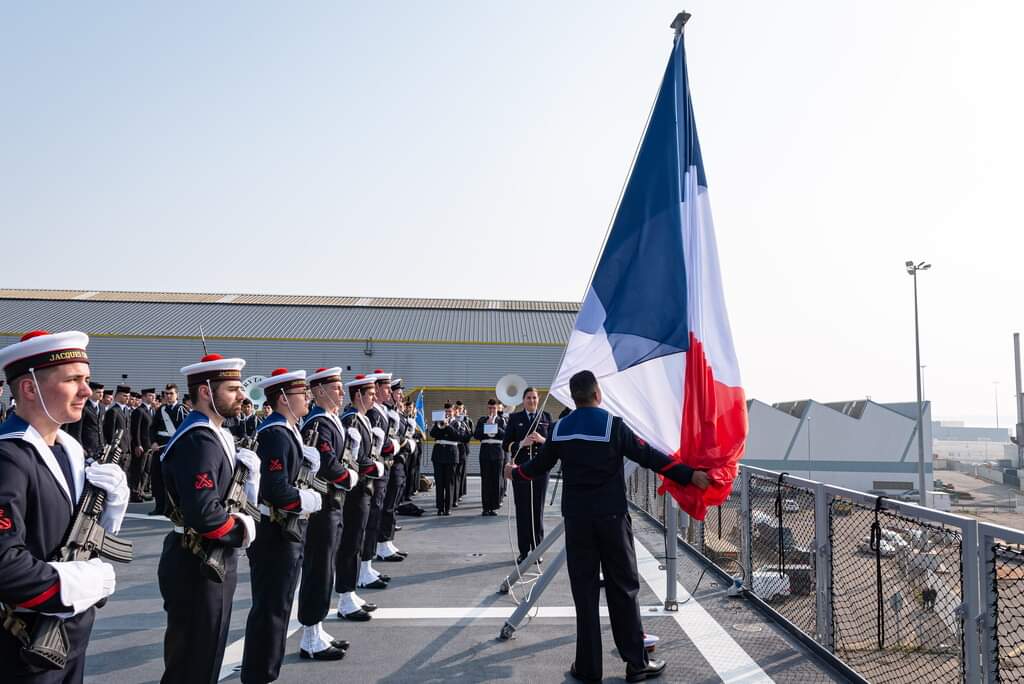 FqTvPQzWIAEXc9J?format=jpg&name=medium