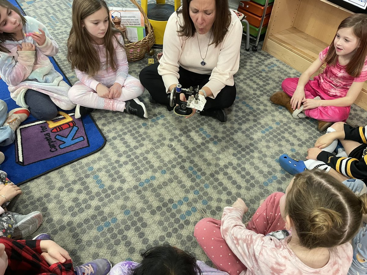 Brie Malone tweet media