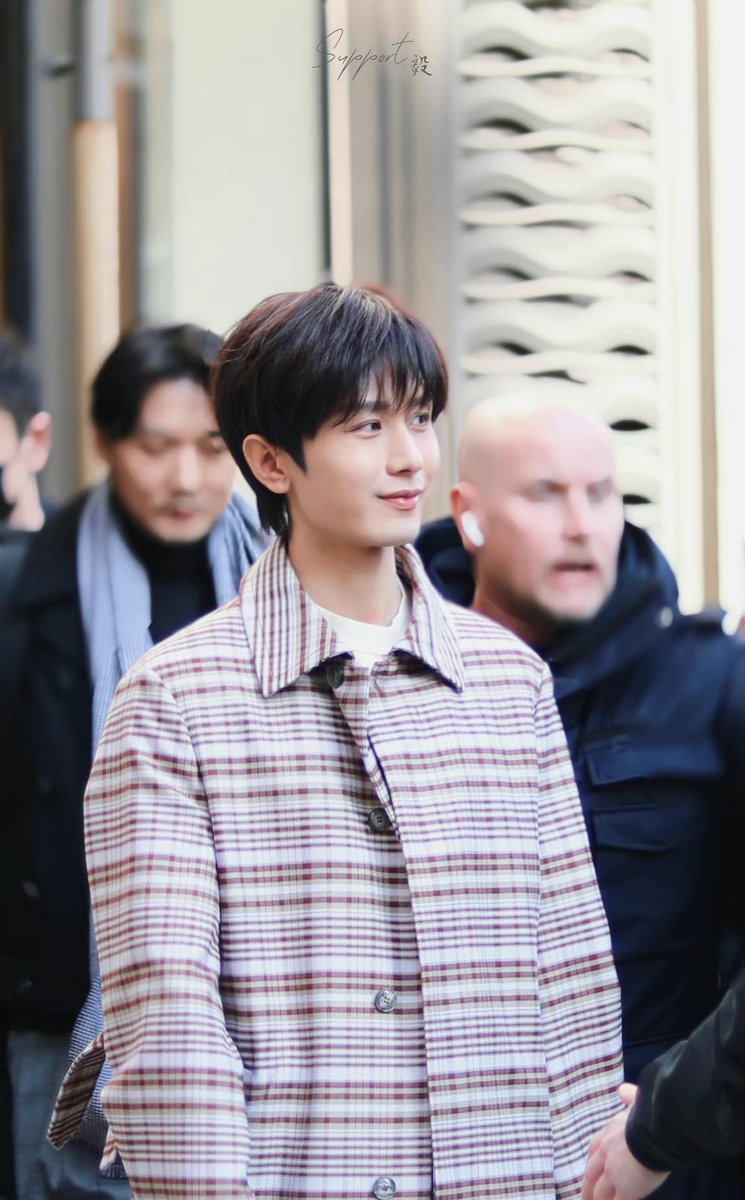 supportchengyi's tweet image. See you

#ChengYi
#ChengYiLanvinFW23
#ParisFashionWeek