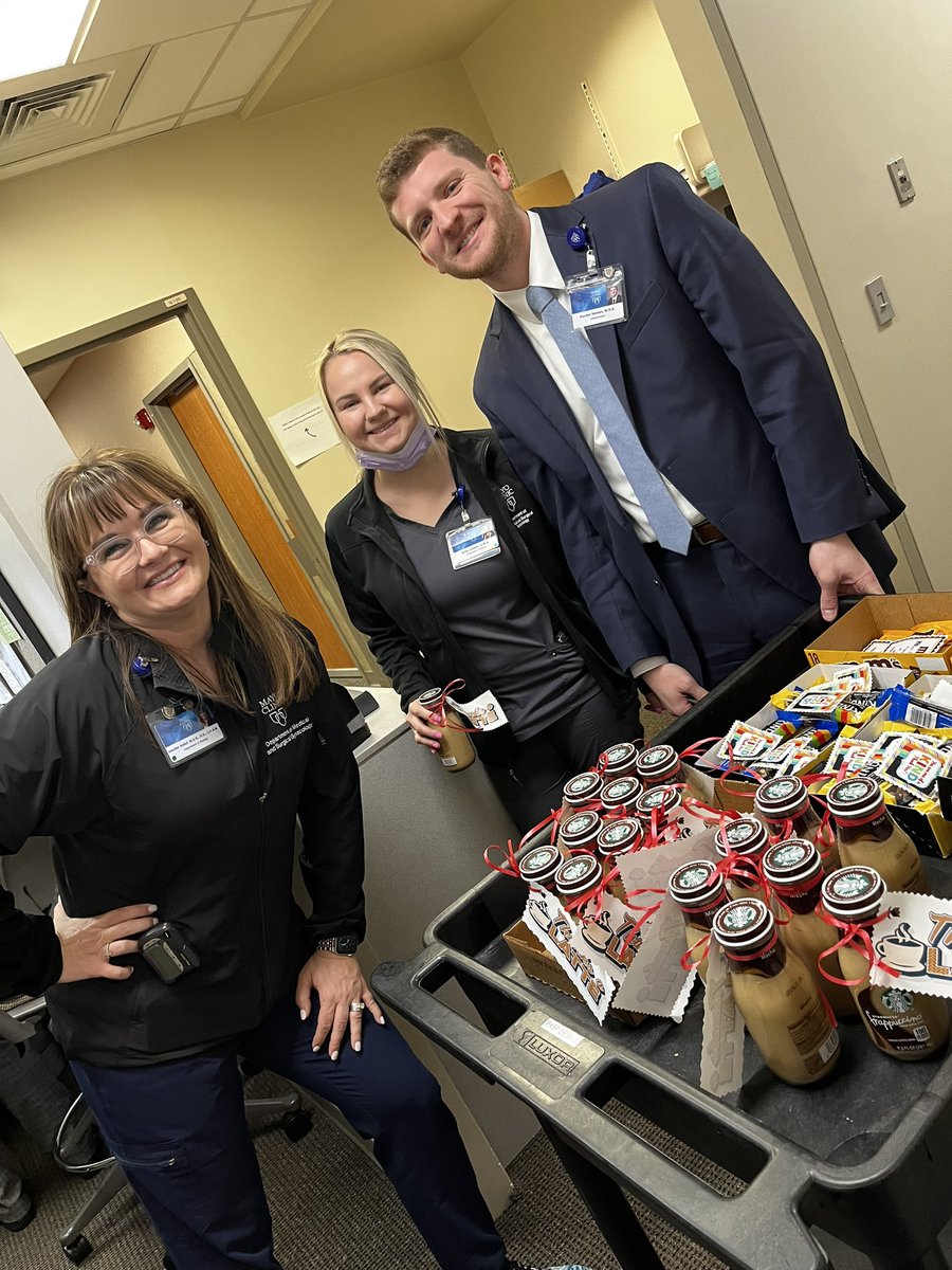 We’ve said it before, but we will say it again, the #MayoClinicAZ #gynecology team is the best!!!  These amazing individuals work to provide top notch care for our patients while advancing medicine and educating the next generation! #employeeappreciation <a href="/joyi1014/">JoYiMD</a> <a href="/mayoclinic/">Mayo Clinic</a>