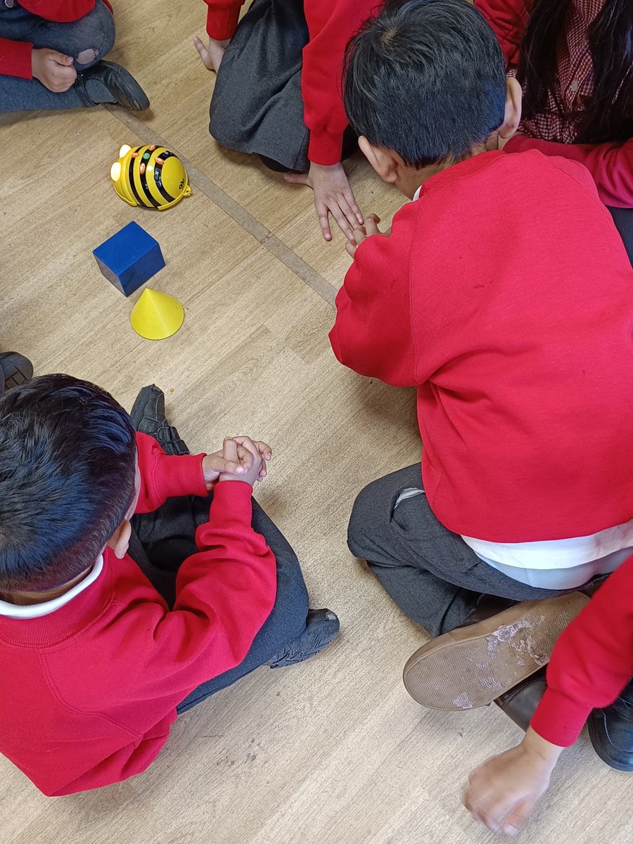 A big thank you to our Amazing Digital Leaders who came over today to teach F2 all about coding with the Beebots! The digital leaders did a fantastic job and the children loved it! <a href="/HJAMrHughes/">Mr Hughes</a>