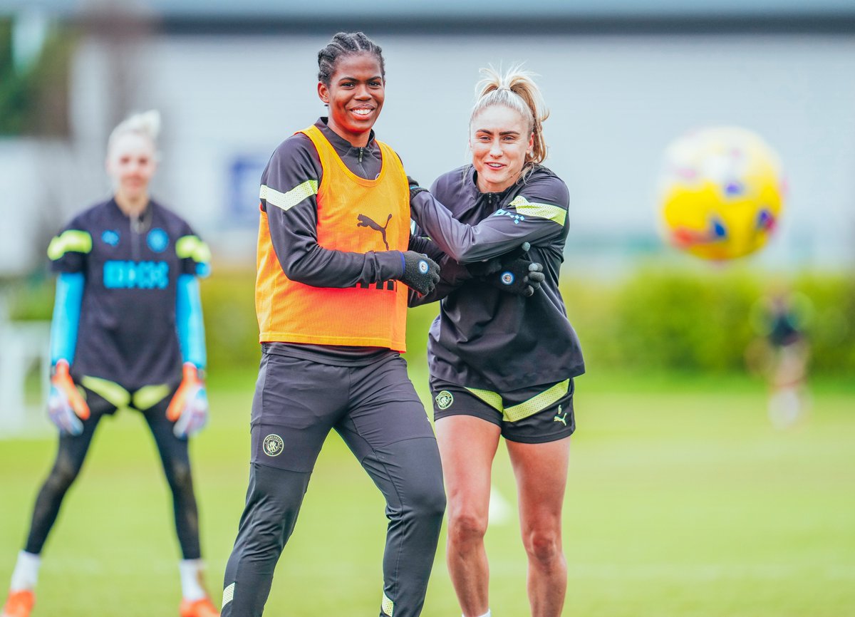 Seth__Pratt's tweet photo. ManCity: Fine-tuning for Sunday! 🔋 https://t.co/2iO0DqJwGy