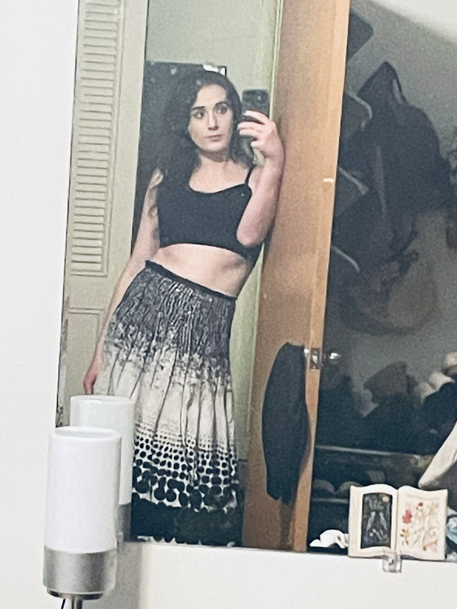 OnieNecrosis's tweet photo. Was feeling pretty last night 🥰 https://t.co/YHci7kvtxU