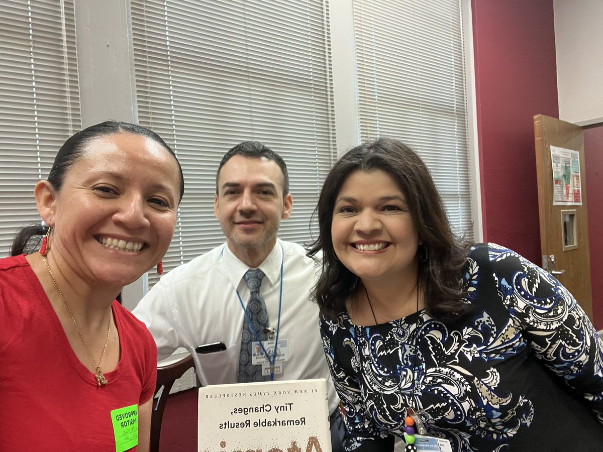 Martha J Preston (@prestonmarthaj) on Twitter photo Congratulations, Principal Rodriguez for being named 1st-Year Principal of The Year from <a href="/ESO3_HISD/">ESO3</a>
I come to support and I get a book to grow professionally?? It doesn’t get any sweeter than that🫶🙌🏼🤗!! Thank you <a href="/BriscoeElemHISD/">Briscoe ES HISD</a> <a href="/PCIM_HoustonISD/">Performance Management Team</a> <a href="/Erwin_Garcia_/">Erwin Garcia, Ed.D.</a> <a href="/LEONSCOTT07/">Leon D Scott, Jr.</a> Congratulations, Principal Rodriguez for being named 1st-Year Principal of The Year from <a href="/ESO3_HISD/">ESO3</a>
I come to support and I get a book to grow professionally?? It doesn’t get any sweeter than that🫶🙌🏼🤗!! Thank you <a href="/BriscoeElemHISD/">Briscoe ES HISD</a> <a href="/PCIM_HoustonISD/">Performance Management Team</a> <a href="/Erwin_Garcia_/">Erwin Garcia, Ed.D.</a> <a href="/LEONSCOTT07/">Leon D Scott, Jr.</a>