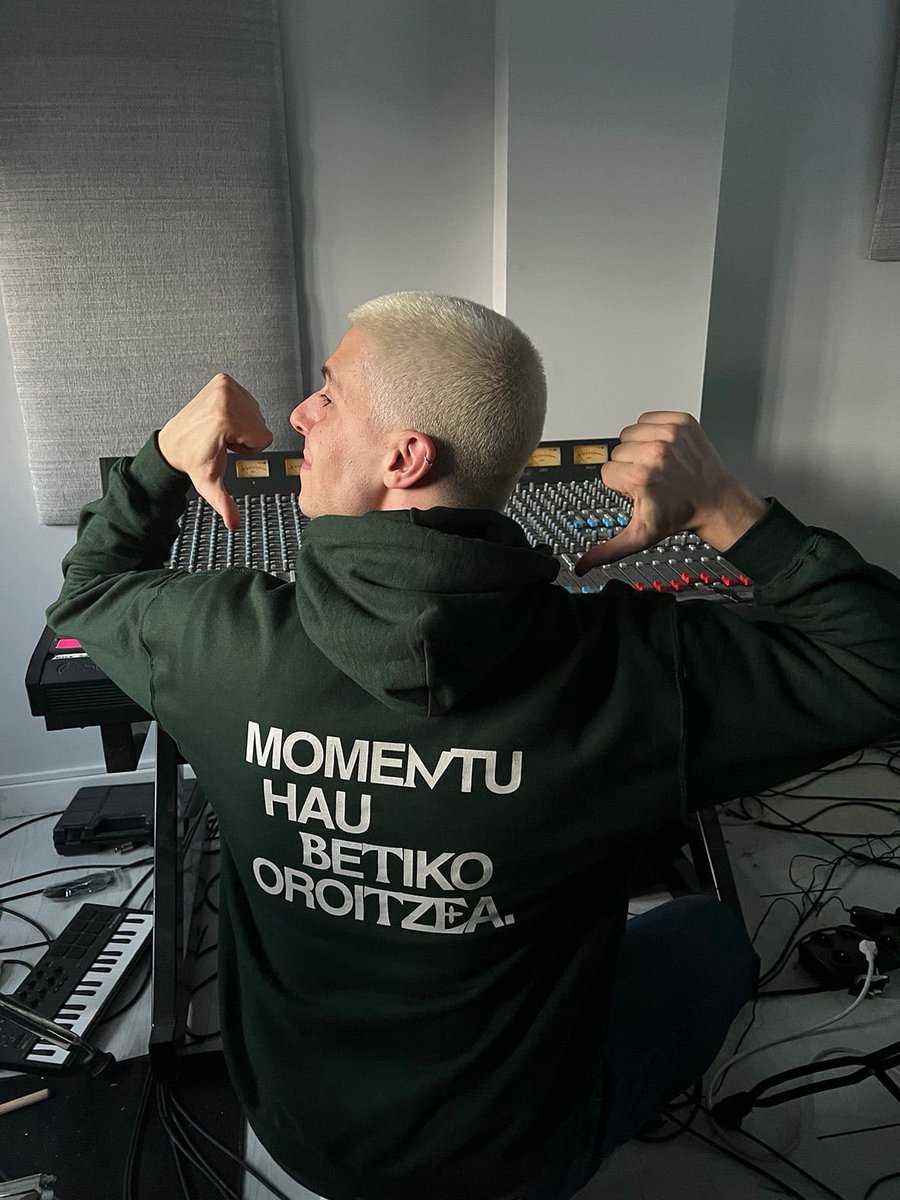 merchandroll's tweet photo. Gure online dendan ZETAK taldearen material guztia aurkituko duzue.
▶️ https://t.co/TtXmLI1U3J
#zetak @zetak_org https://t.co/TBCRiwyzGN