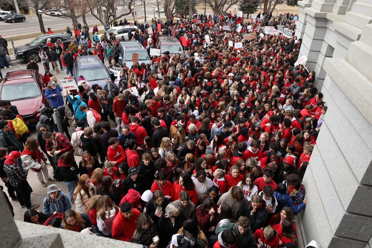 KevinJBeaty's tweet image. Following a ton of high school students marching for "stricter gun control" at the CO Capitol.