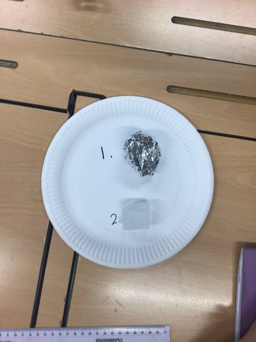 MBPSYear5's tweet image. So much fun investigating whether putting a coat on a snow man would stop it from melting! ☃️❄️ #MBPSScience