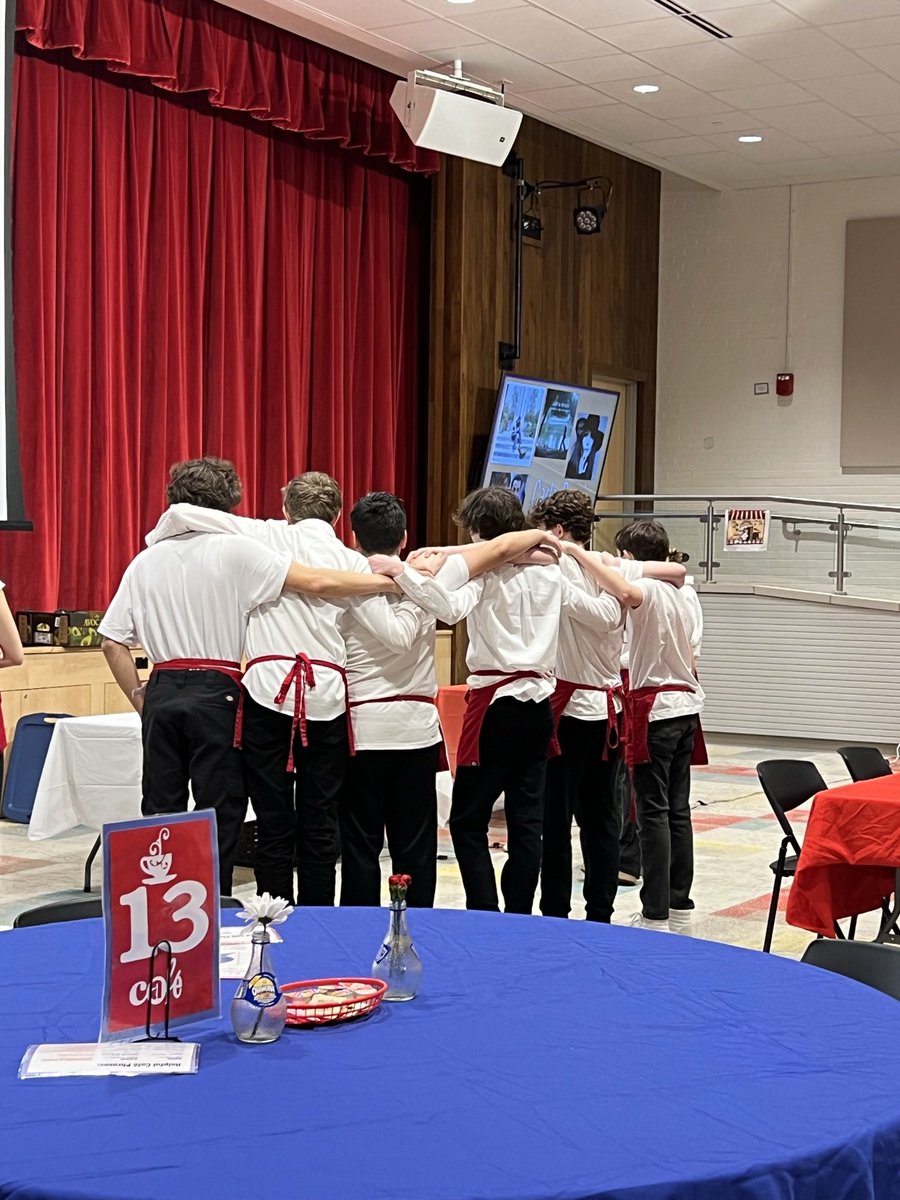 Sara (Rapaport) Simons tweet media