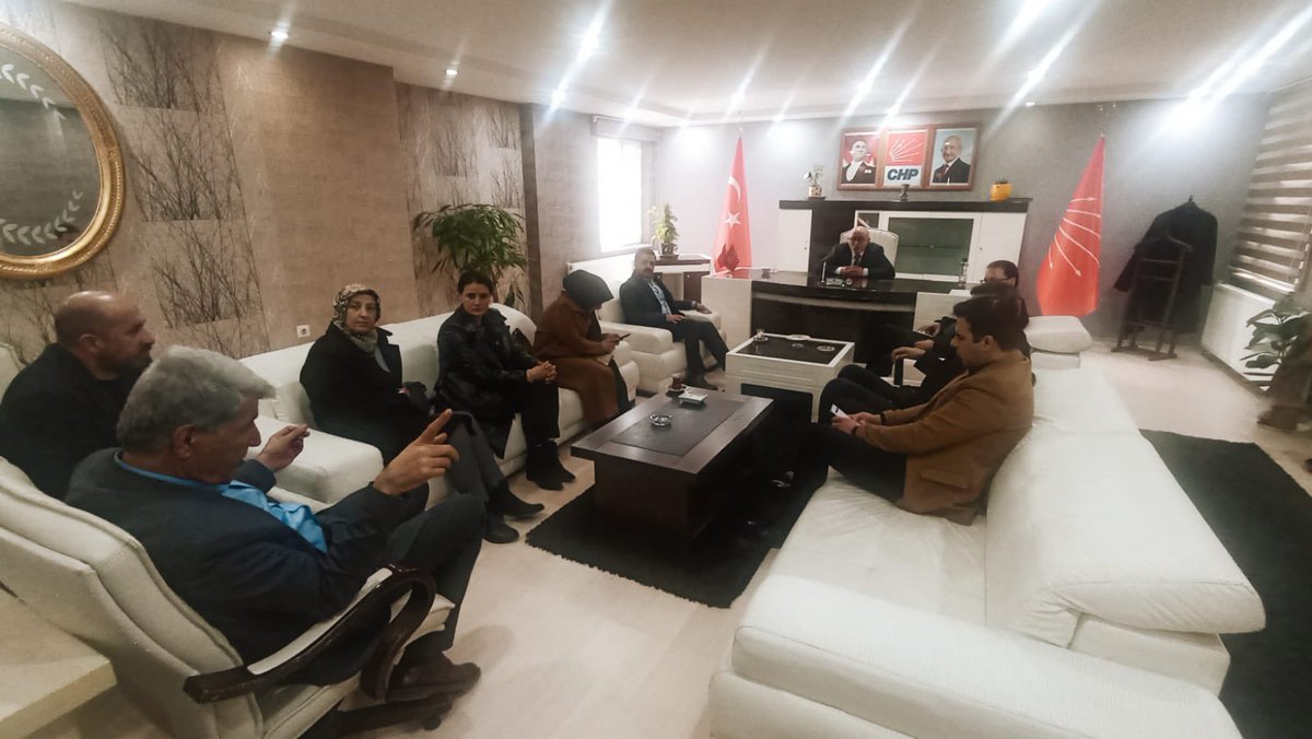 hakanilvan's tweet photo. Van Deva Partisi il Başkanı Sayın Erdinç Peker ve yönetimine nazik ziyaretlerinden dolayı teşekkür ediyoruz
@VandaDEVA 
@erdincpeker1 https://t.co/kKZA64q6pI
