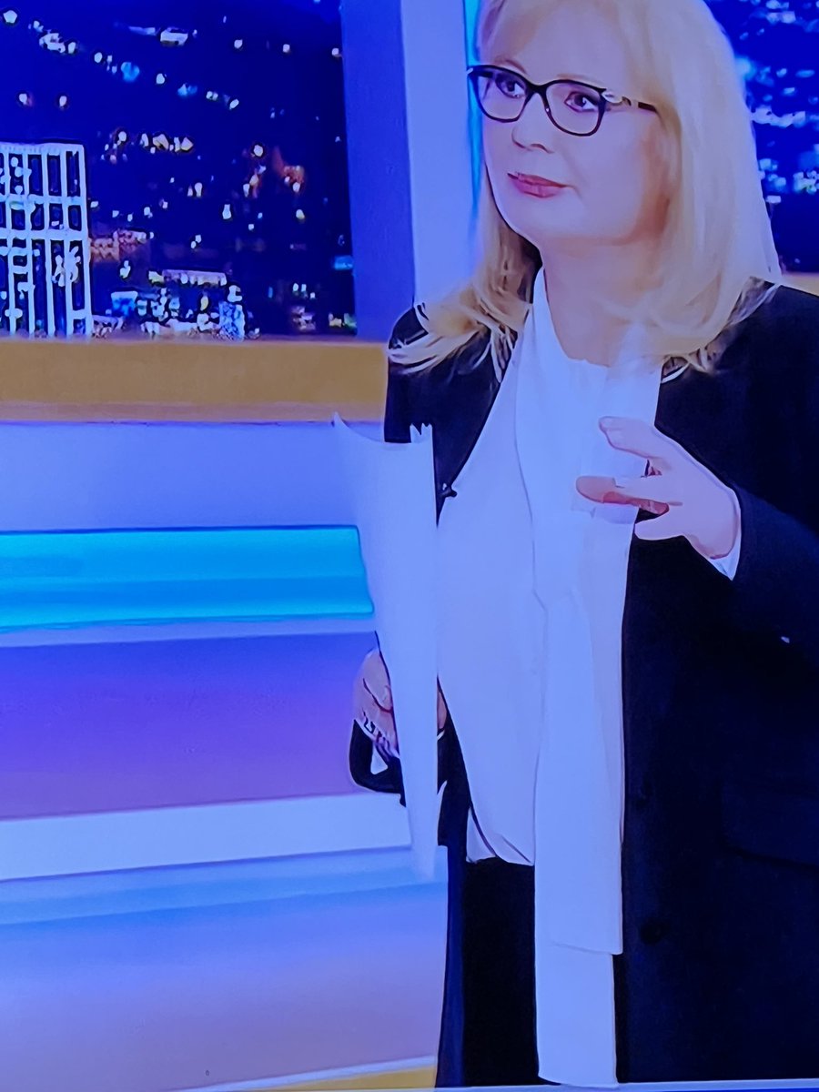 mpoutou95's tweet photo. "Να δούμε ποιος αλλά θα λογοδοτήσει πέρα από τον σταθμάρχη στην δικαιοσύνη"
Δώσε ρε Νικολούλη, γάμα τους . #fosstotounel #temph #Τεμπη_Τραγωδία https://t.co/B2ZsLNo0kg