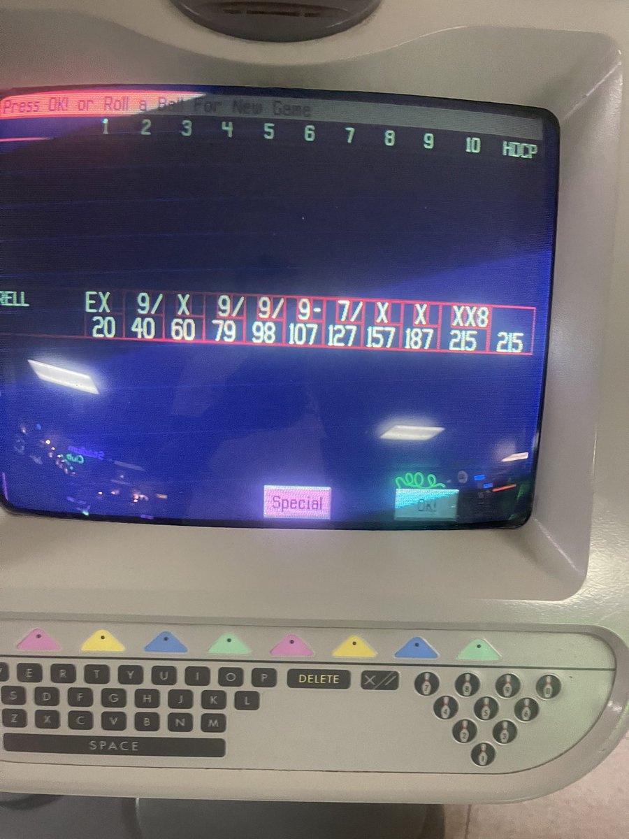 TERRELLBEVELLE's tweet photo. Brand new ball I like it still room for much improvement tho 👍🏾😁#bowling #recurit can’t wait to use it tomorrow in league https://t.co/tW2zPmqAp4