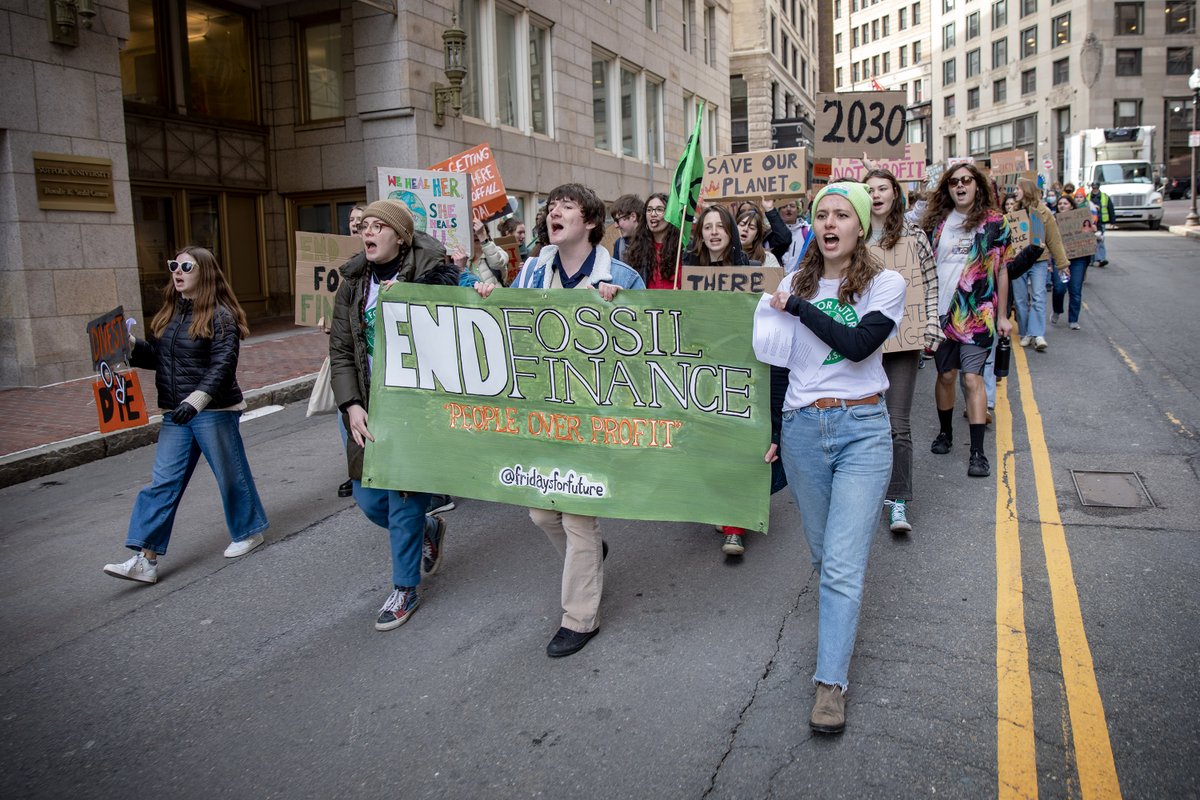 Today @Fridays4Future protesters marched through downtown Boston demanding a halt to all investment in fossil fuels.