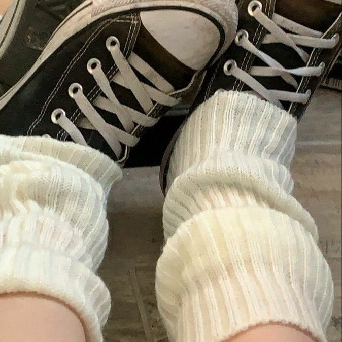 lschkya's tweet image. ↳ como ter mais disposição para estudar por horas seguidas : a thread 𓂃 
⌕ | #studytwt #studytwtbr