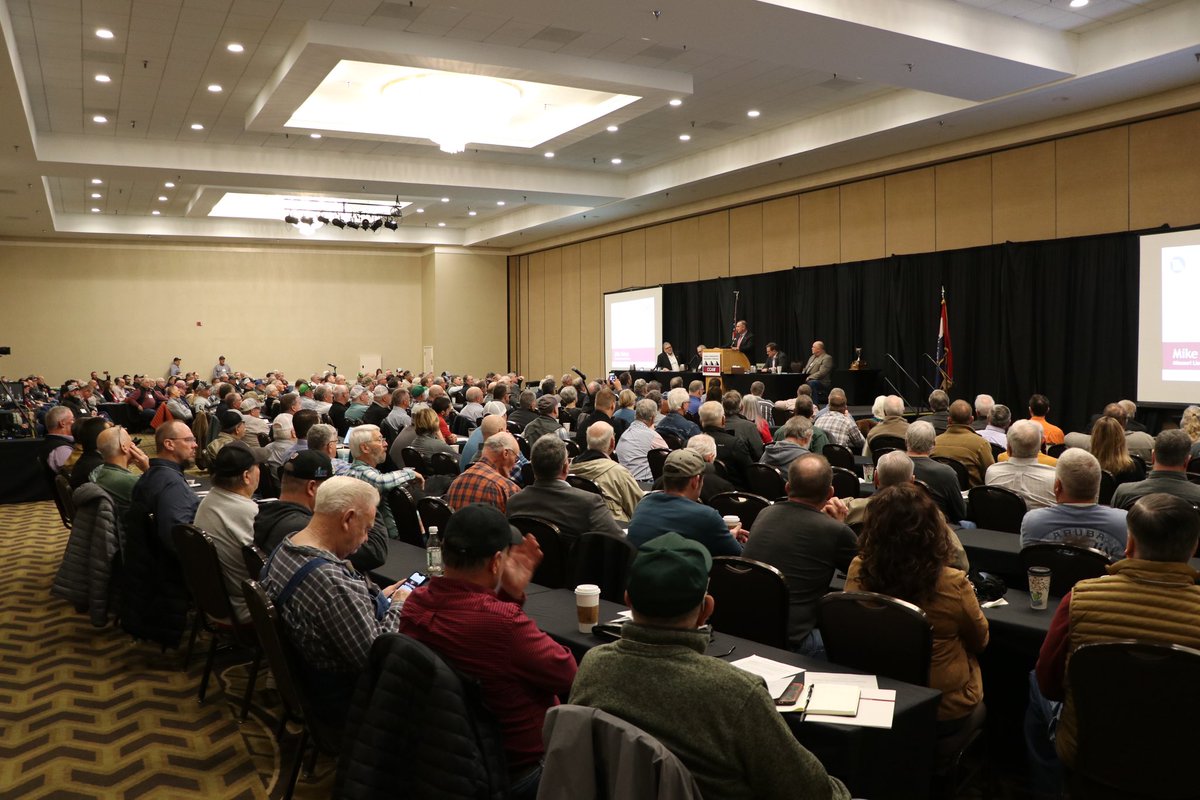 GovMikeKehoe's tweet photo. I enjoyed meeting with the County Commissioners Association of Missouri this morning at the Lake of the Ozarks. 

Local governments have the most direct impact on Missourians, and I appreciate the work of these commissioners to lead their counties. https://t.co/oomZAKmip7