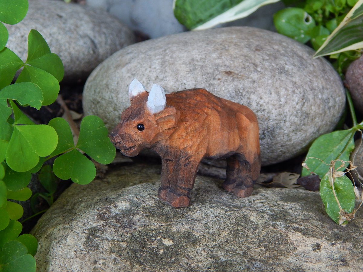 Hey #BuffaloNation , here's a cute buffalo figure for your #Easter2023 

Get it at etsy.com/shop/NativeWoo…